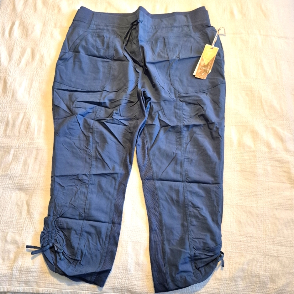 Blue Relaxed Fit Capris with Adjustable Cuffs